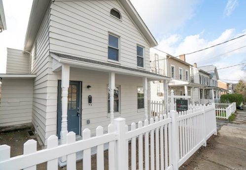 1131 Orch St, Peekskill NY  10566-2728 exterior