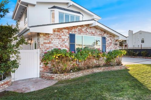 1603 Cliff Dr, Newport Beach, CA 92663-5208