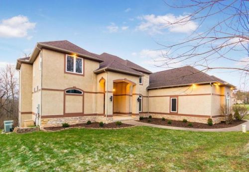 8322 Benson Rd, Carroll, OH 43112-9509