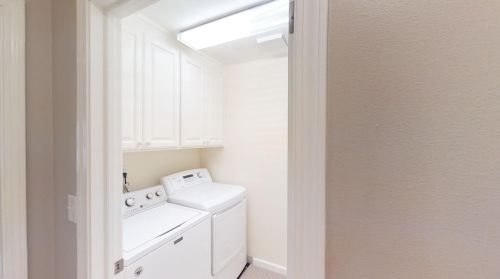 3960 Michelle Lynn Ct, Turlock CA  95382-8518 exterior