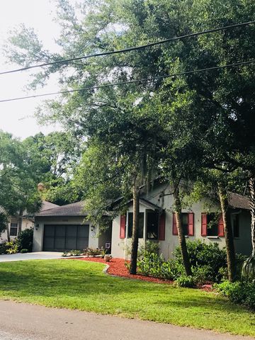 11755 Fisherman Ln, Homosassa, FL 34448-3303