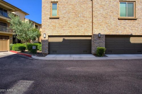 17850 68th St, Phoenix AZ  85054-9100 exterior