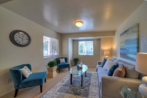 1241 90th Ave, Oakland, CA 94603-1307
