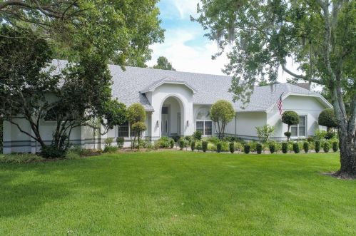 725 Heritage Dr, Winter Haven, FL 33881-5718