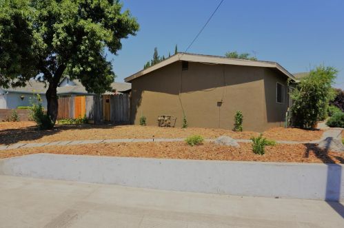 127 Hillside St, Ripon CA  95366-2008 exterior