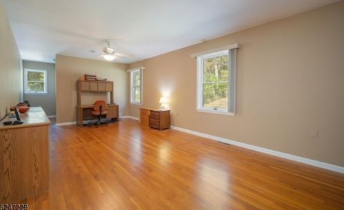 55 Hunts School Rd, Fredon NJ  07860-5405 exterior