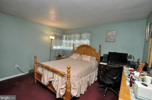 408 Latona Ave, Trenton NJ 08618-2716 exterior