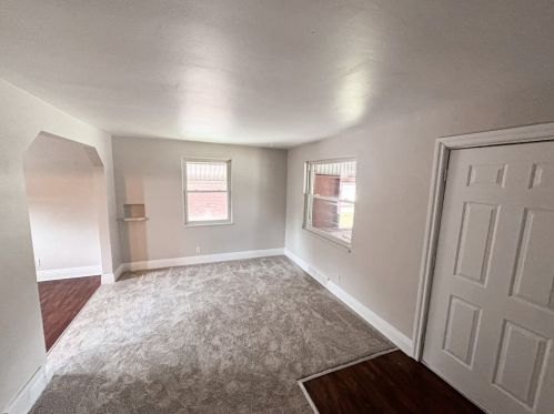 827 Woodward St, Mckeesport PA  15132-1660 exterior