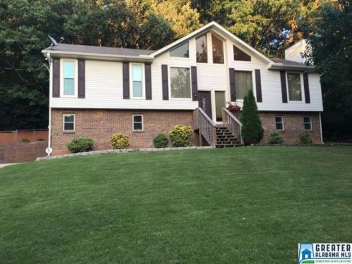 1208 Southwind Dr, Helena, AL 35080-4016