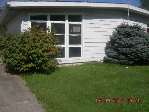 2053 Shaw Ave, Peru IN  46970-8717 exterior