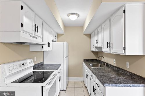 41 Forest Creek Dr, Dover DE  19904-6516 exterior