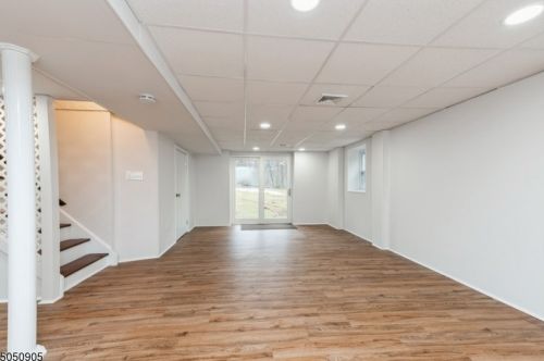 24 Rickland Dr, Dover NJ 07869-4320 exterior