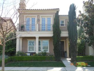 1320 Harvest Dr, Turlock CA  95382-9406 exterior