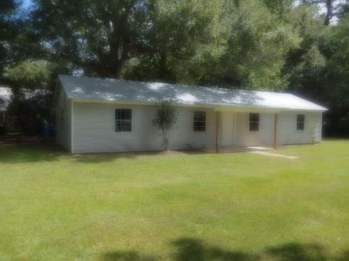 57236 Cooper Rd, Loranger, LA 70446-2704