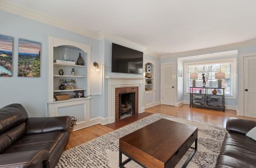 2119 Marion St, Milwaukee WI  53211-2007 exterior