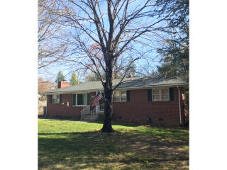 205 Thornbird Ave, Hendersonville, NC 28792-6862