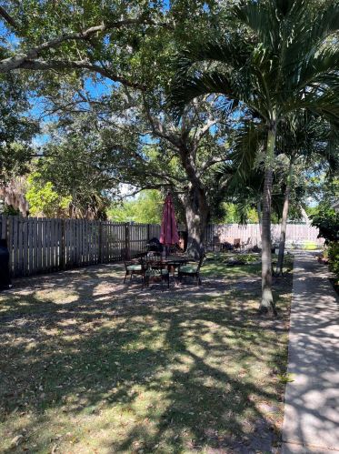 324 4th St, Delray Beach FL  33483-4424 exterior