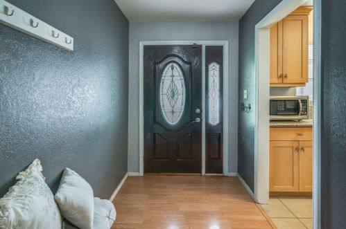 713 O St, Rio Linda CA  95673-2353 exterior