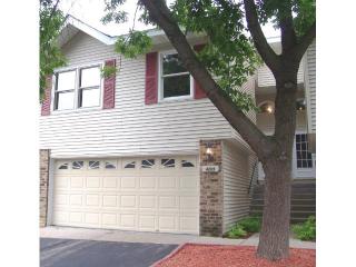 4205 Sumac Pt, Saint Paul, MN 55122-3808