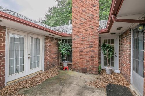 218 High Brk Dr, Richardson TX  75080-2032 exterior