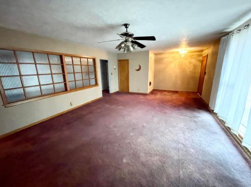 15 Shawnee Dr, Chillicothe, OH 45601-1149