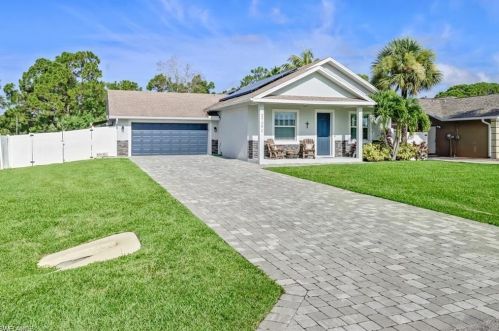 27392 Imperial Oaks Cir, Bonita Springs, FL 34135-6092