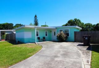4514 Rockledge Rd, Orlando, FL 32807-1039
