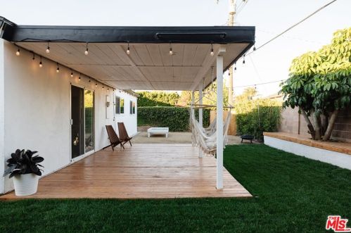 2172 Lysander Ave, Simi Valley CA 93065-1756 exterior