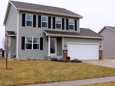 1212 13th St, Bondurant IA  50035-4437 exterior