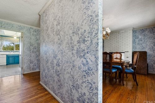 1231 Valencia Mesa Dr, Fullerton, CA 92833-2220