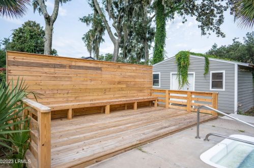 915 Belleview Cir, Beaufort SC 29902-6917 exterior