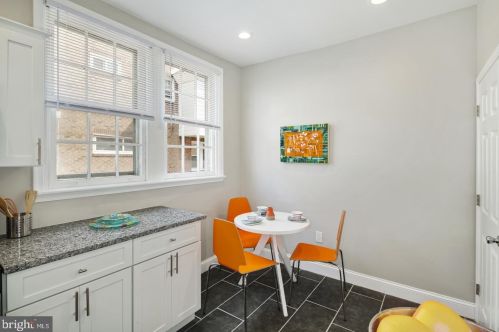 1535 Chelten Ave, Philadelphia PA 19144-2701 exterior