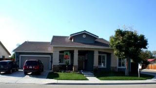 2554 Argyle Ave, Fresno CA  93727-1302 exterior
