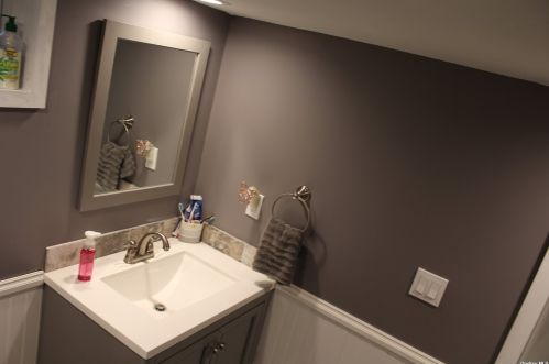 141 Ohio St, North Lindenhurst NY 11757-5411 exterior