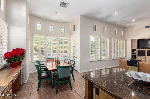 9183 Mtn Spg Rd, Scottsdale AZ 85255-6623 exterior