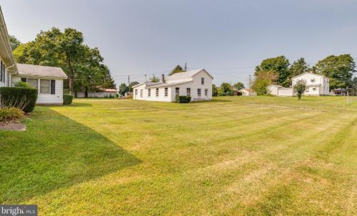 147 Euclid Ave, Charles Town WV  25414-1111 exterior