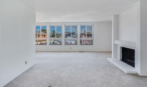 118 Dennis Dr, Daly City CA 94015-2812 exterior