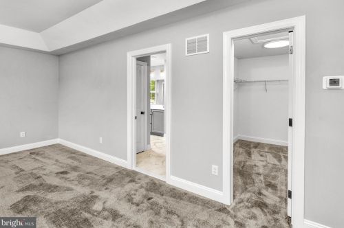 706 Hornblende Ave, Kennett Sq PA  19348-3614 exterior