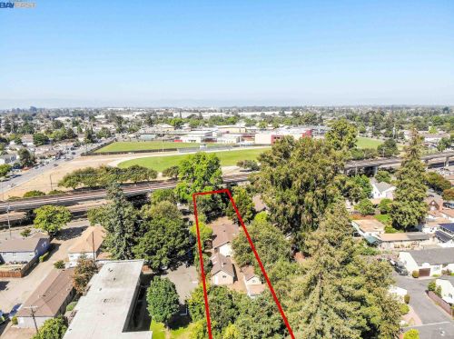 22174 Western Blvd, Hayward CA  94541-3839 exterior