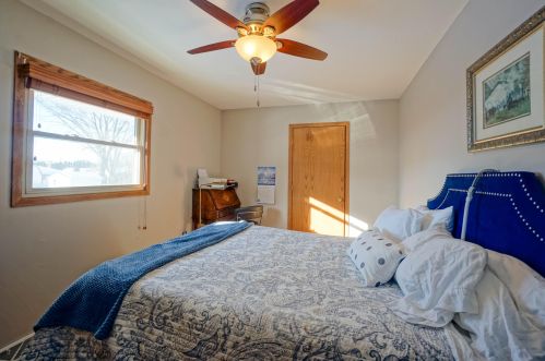 14460 Wilbur Dr, Waukesha WI  53151-5254 exterior