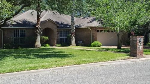 114 Saint Andrews St, Rockport, TX 78382-6967