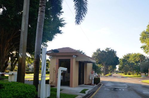 15072 Ashland Pl, Delray Beach FL  33484-4155 exterior