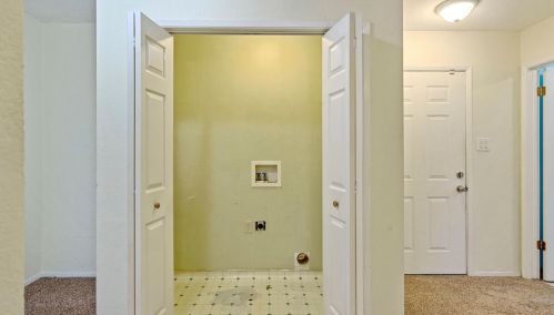 2733 Stanislaus St, Riverbank CA  95367-2238 exterior