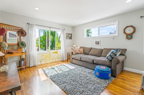 13818 Mcnab Ave, Bellflower CA 90706-2743 exterior