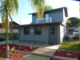 1091 3rd St, Okeechobee, FL 34972-2807