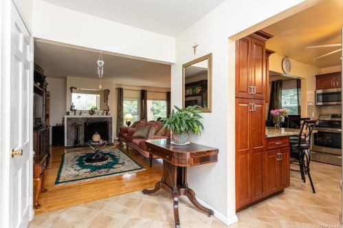 42 Lincoln Pl, White Plains NY  10603-2152 exterior