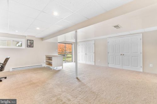 1341 Westminster Dr, Downingtown PA  19335-3652 exterior