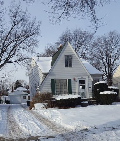 3422 148 St, Cleveland OH  44111-2118 exterior