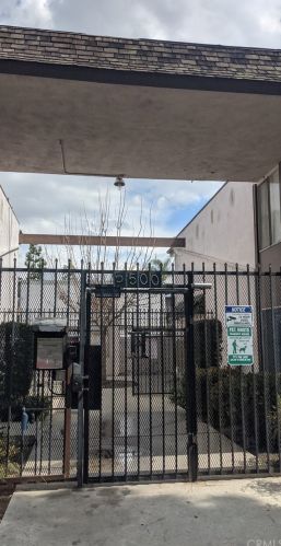 5500 Ackerfield Ave, Long Beach, CA 90805-4957