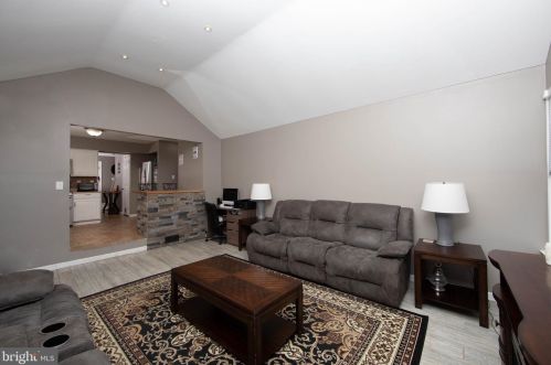 162 Morris Ave, Blenheim NJ 08012-2931 exterior